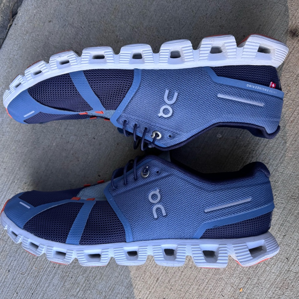 Men's OnCloud shoes